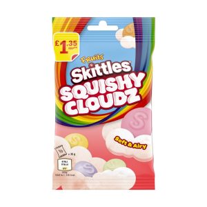 Skittles Squishy Cloudz Chewy Sweets Fruit Flavoured Sweets Treat Bag 70 g